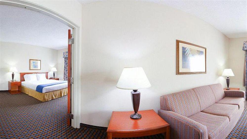 Comfort Suites Nw Dallas Near Love Field Εξωτερικό φωτογραφία
