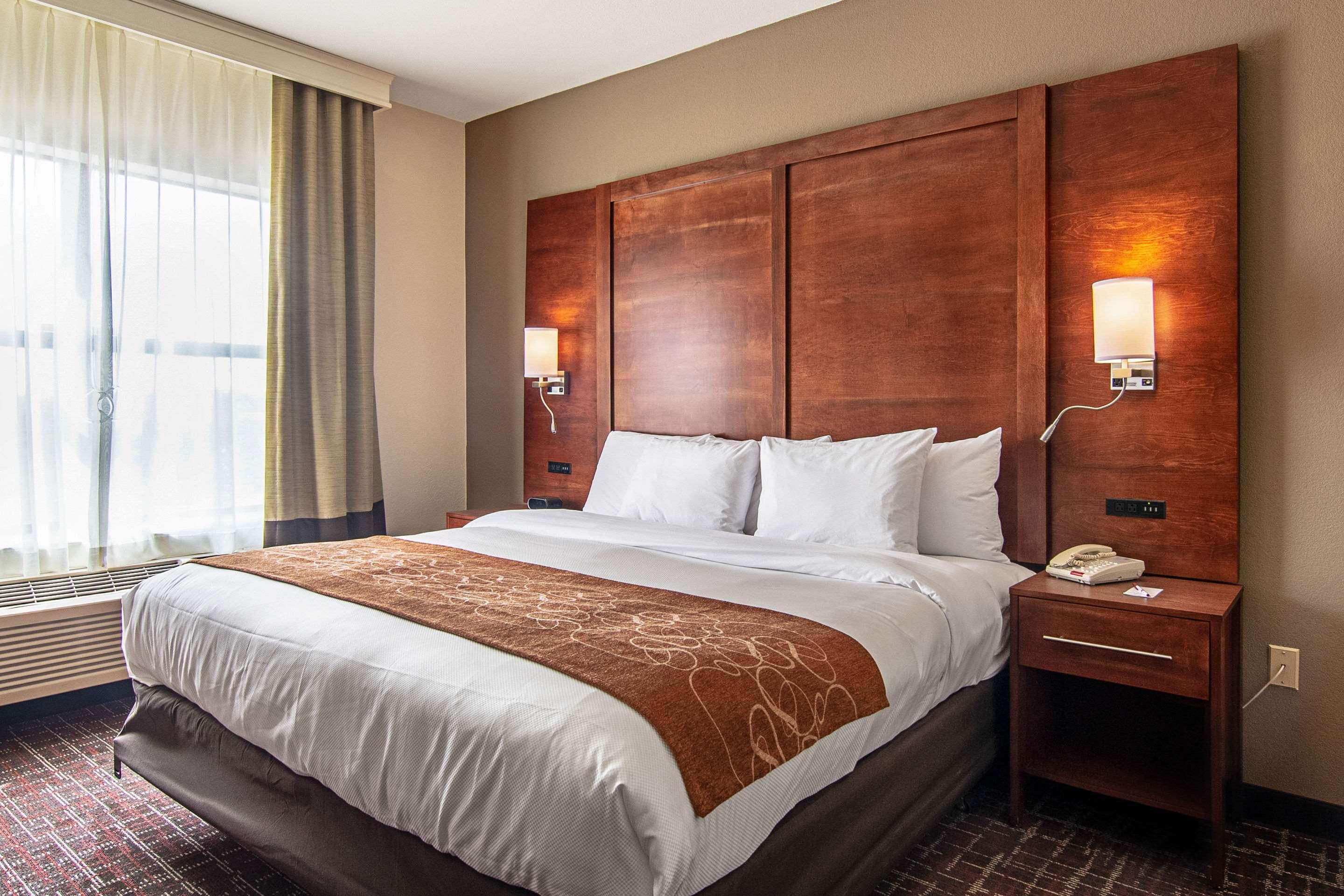Comfort Suites Nw Dallas Near Love Field Εξωτερικό φωτογραφία