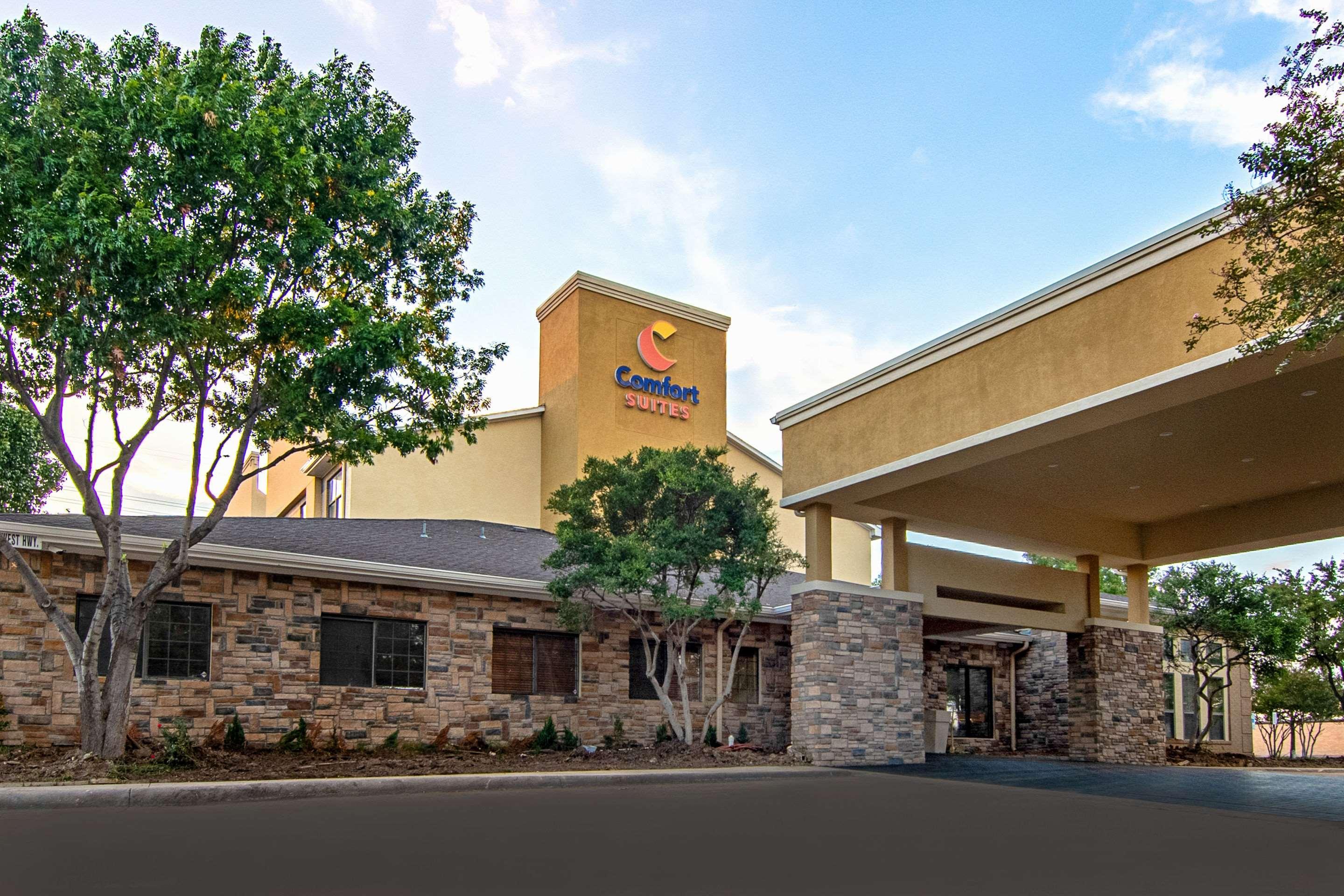 Comfort Suites Nw Dallas Near Love Field Εξωτερικό φωτογραφία