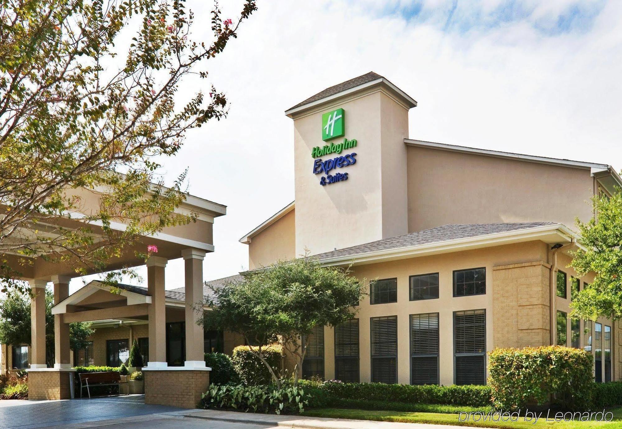 Comfort Suites Nw Dallas Near Love Field Εξωτερικό φωτογραφία