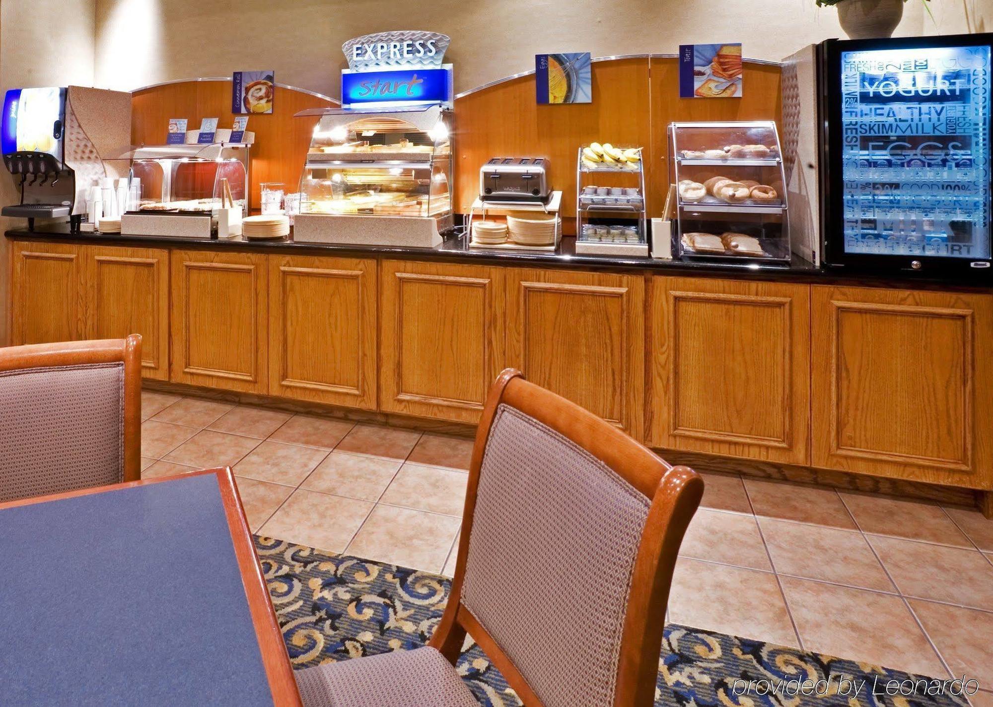 Comfort Suites Nw Dallas Near Love Field Εξωτερικό φωτογραφία