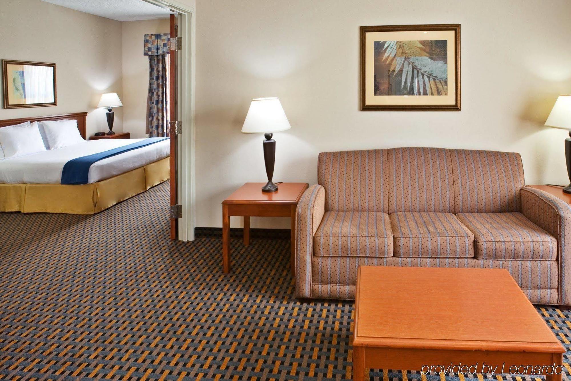 Comfort Suites Nw Dallas Near Love Field Εξωτερικό φωτογραφία