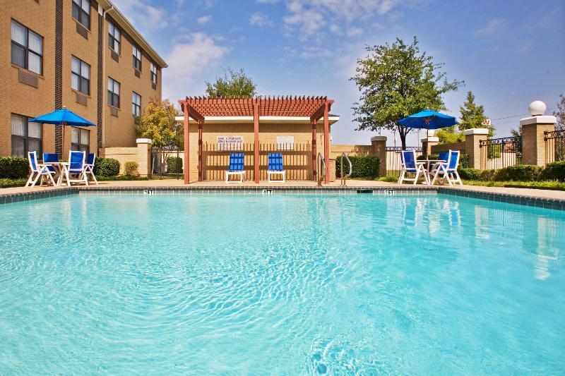 Comfort Suites Nw Dallas Near Love Field Εξωτερικό φωτογραφία